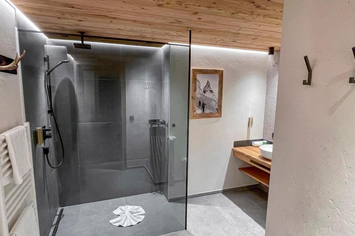 Naturlodge Ladis Ehemals Alpenlodge Alexander Inklusive Sommer Bergbahnticket Exterior foto