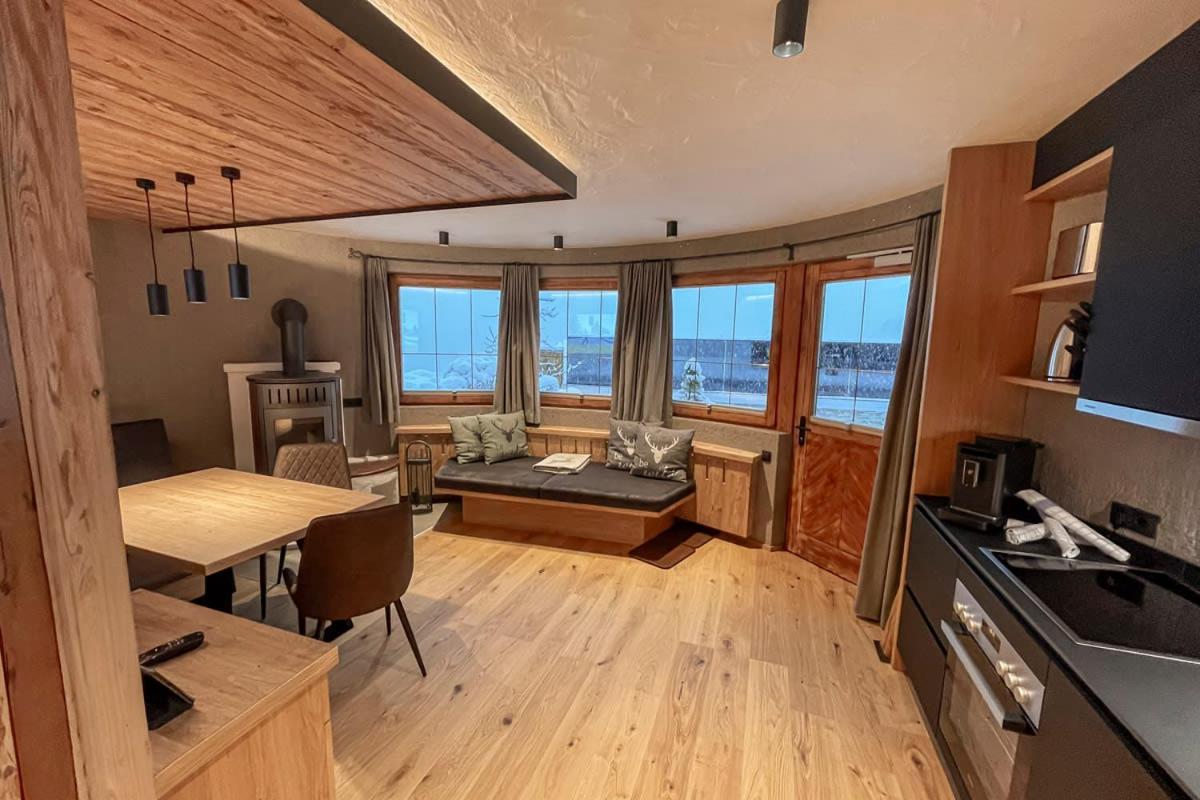 Naturlodge Ladis Ehemals Alpenlodge Alexander Inklusive Sommer Bergbahnticket Exterior foto