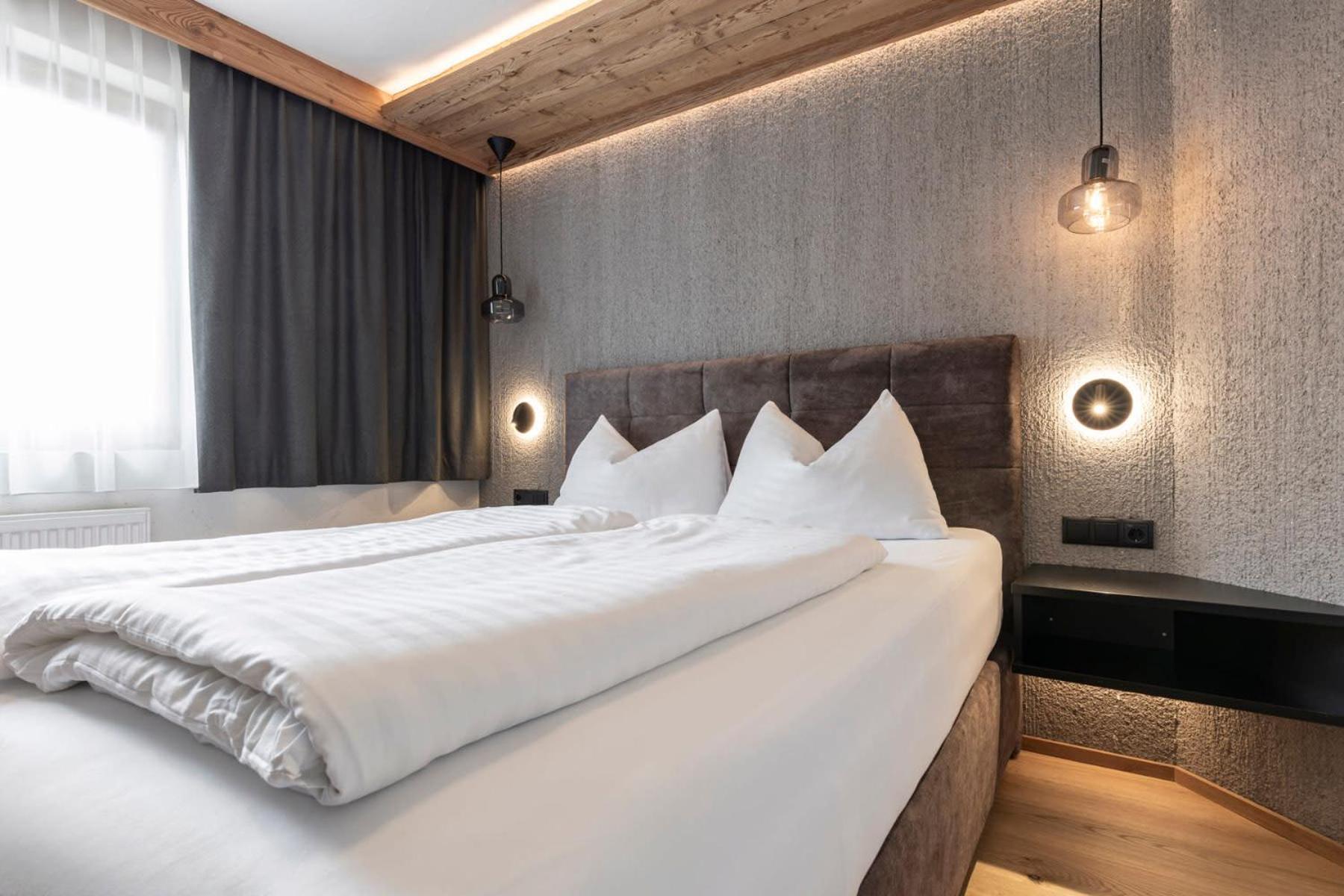 Naturlodge Ladis Ehemals Alpenlodge Alexander Inklusive Sommer Bergbahnticket Exterior foto
