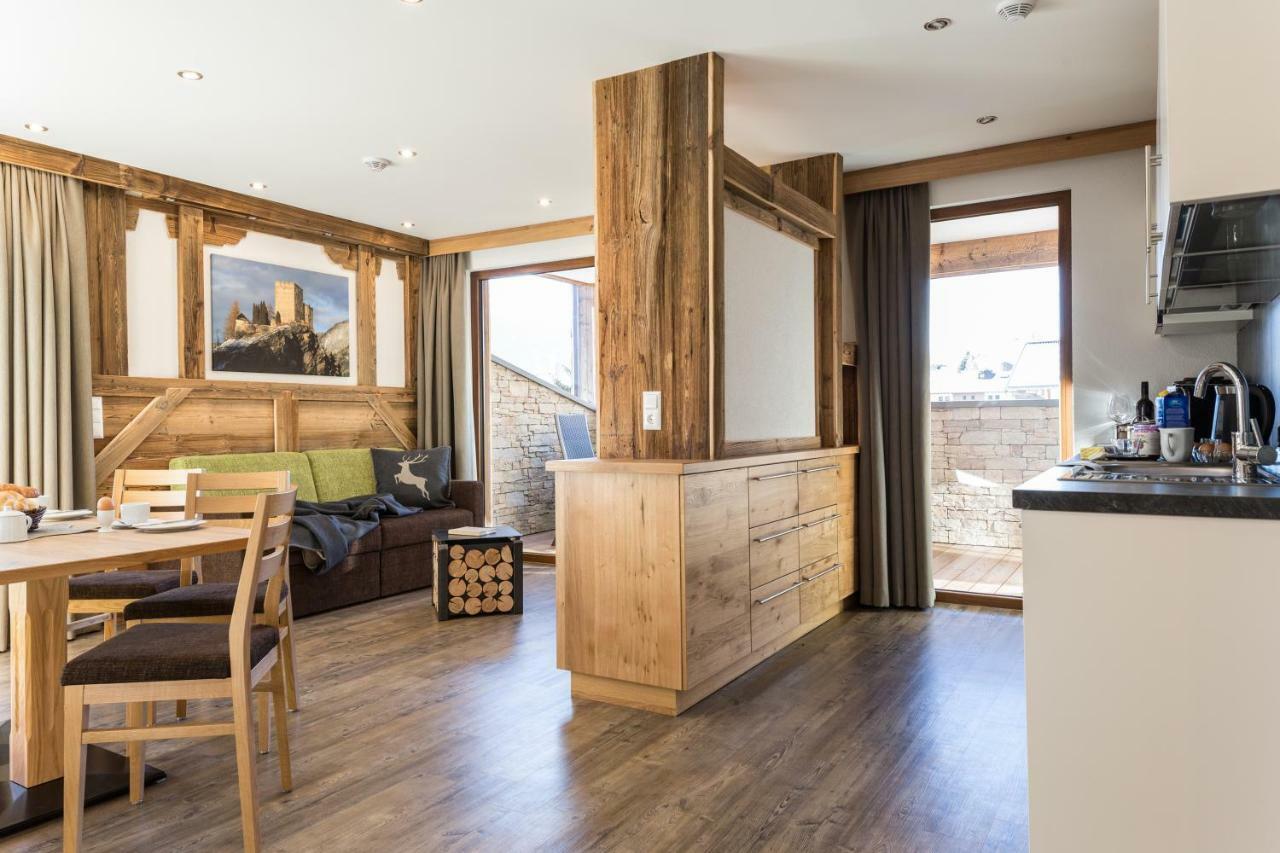 Naturlodge Ladis Ehemals Alpenlodge Alexander Inklusive Sommer Bergbahnticket Exterior foto